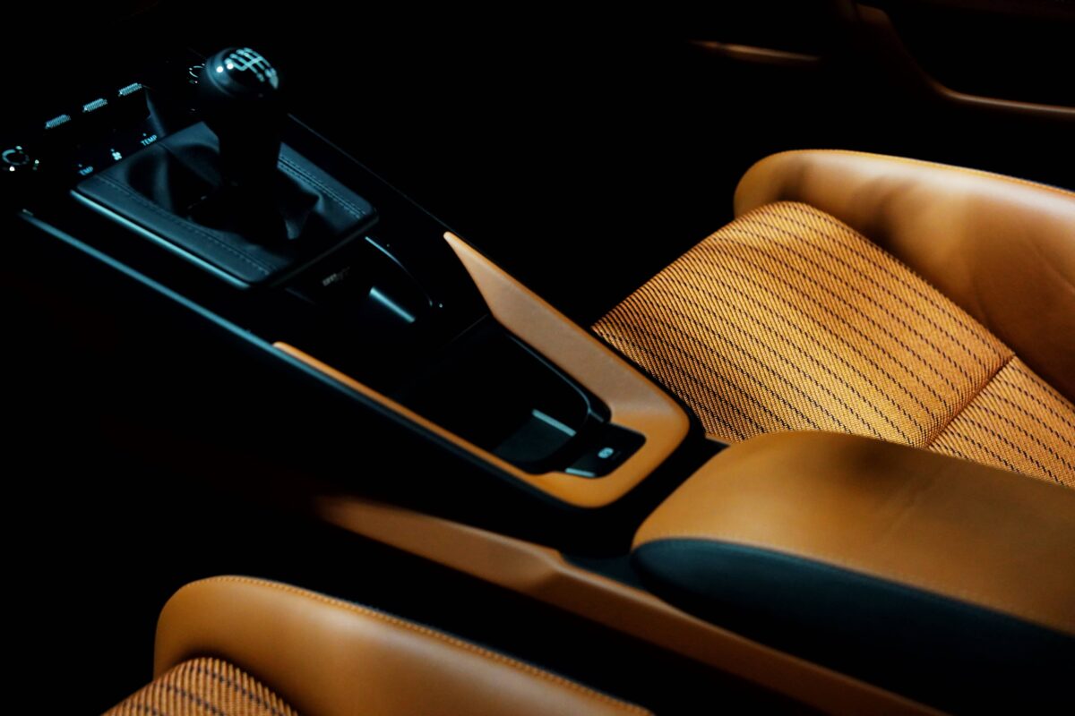 Porsche_911_992_ST_2