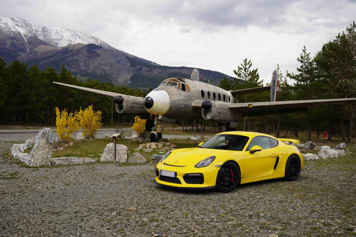 Porsche_Cayman_981_GT4_14